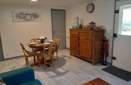 Castels Apartment | Le clos Le Roc Rouge