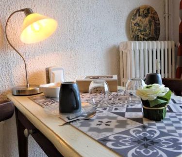 Chartres Apartment | Le Clos Pichot - Studio avec balcon, parking privé - 5mn Gare