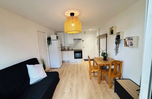 Villers-sur-Mer Apartment | Le cocon, renovated apartment 200 m from the sea