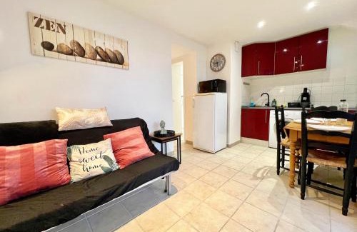 Fos-sur-Mer Apartment | Le Coin de Mer 1 - Bord de mer, CLIM, WIFI, 4 pers