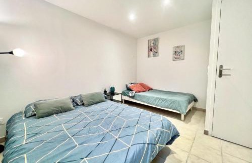 Fos-sur-Mer Apartment | Le Coin de Mer 1 - Bord de mer, CLIM, WIFI, 4 pers