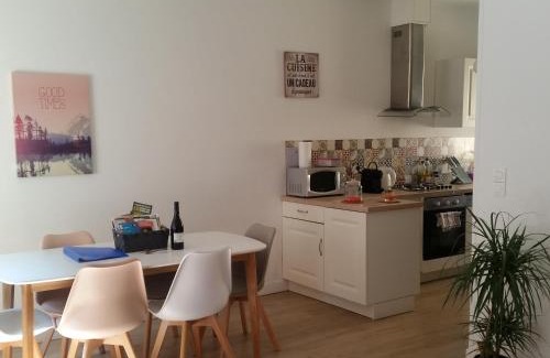 Salon-de-Provence Apartment | le COIN salonais