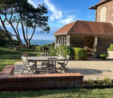 Varengeville-sur-Mer Villa | Le colombier, villa vue mer accès plage 300M