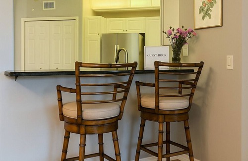 Fort Myers Condo | Le Colonial: 2 Bedroom, 2 Bathroom Condo in Sunny Southwest Florida