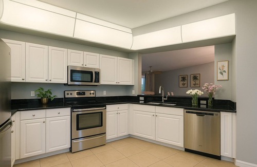 Fort Myers Condo | Le Colonial: 2 Bedroom, 2 Bathroom Condo in Sunny Southwest Florida