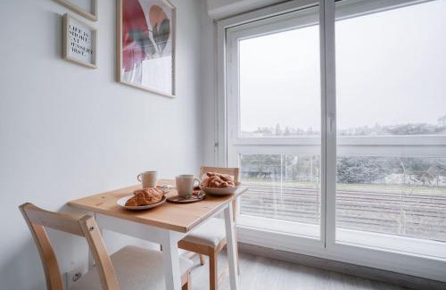 Rosny-sous-Bois Apartment | Le Colorful Bohème - proche Paris
