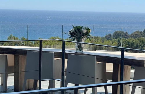 Cassis Villa | Le Corbusier: a luxurious villa with panoramic sea view