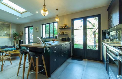 Old Town House | Le Cordelier - Jardin en plein centre - Quais de Seine