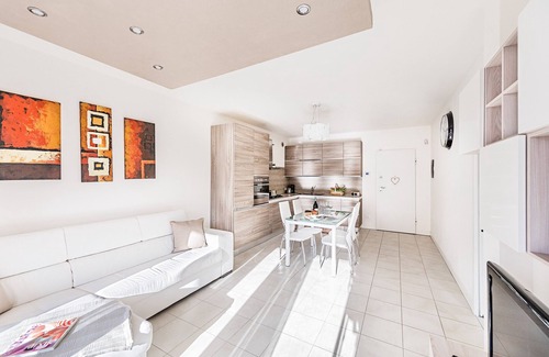Lonato del Garda Apartment | Le Corti Caterina B2 Apartment by Wonderful Italy