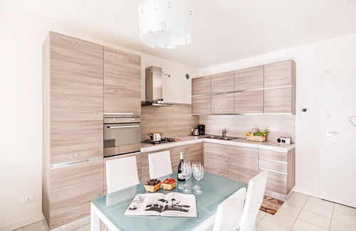 Lonato del Garda Apartment | Le Corti Caterina B2 Apartment by Wonderful Italy