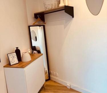 Notre-Dame Apartment | Le Cosy Du Roi, WIFI,GARE,PARIS