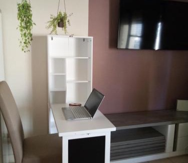 Brive-la-Gaillarde Apartment | Le Cosy Gaillard - Meublé Tourisme 3 Etoiles