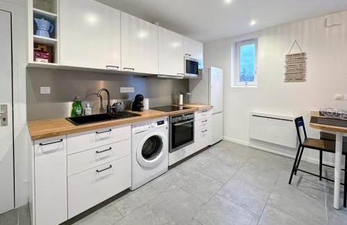 Lagny-sur-Marne Apartment | Le Cosy Lagny - Appartement Cosy avec balcon vue sur Marne