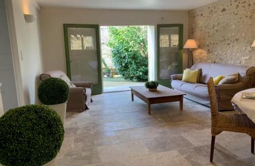 Bourrou House | Le Cottage Rouffignac