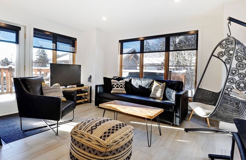 Stoneham House | LE COZY ALPIN -14 Chemin Alpin, Stoneham, 235266
