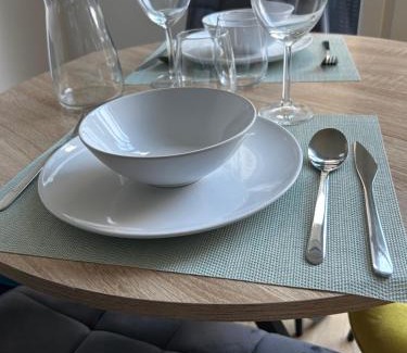 Melun Apartment | Le Cozy Home