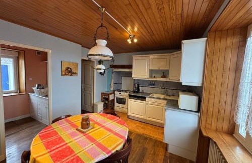 Treffiagat House | Le Dock De La Pointe