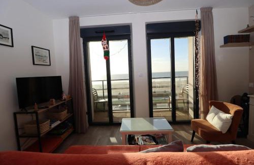 Pornichet Apartment | Le Dream by Tranquil at Home - Parking, Piscine, Plage et Wifi