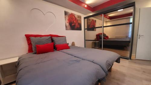 Virton Apartment | Le duo virtonnais - appartement 4 personnes au coeur de la gaume