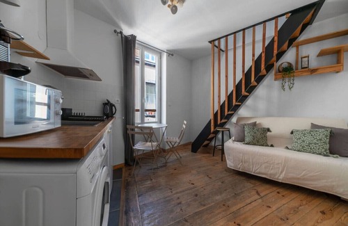 Clermont Ferrand City Centre Apartment | Le Duplex - 11 Rue de la Boucherie - Clermont