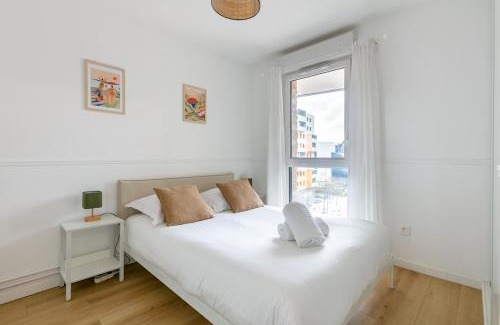Saint-Ouen Apartment | Le Duplex des Docks by So Homy - 2 Bed Room - 4 PAX