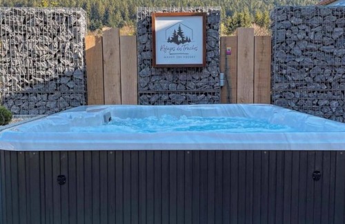 Rochesson Ski Chalet | Le Familial 4 - SPA & Sauna - Serviettes, Lits Faits, Ménage