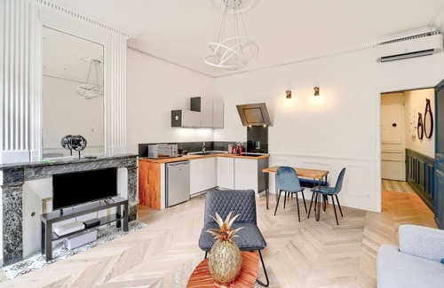 Hotel de Ville - Quinconces Apartment | LE FEEL GOOD - En plein cœur de Bordeaux