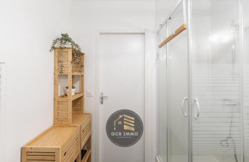 Secteur 2 Apartment | Le Ferjus 2 - Parking privé - Centre Ville