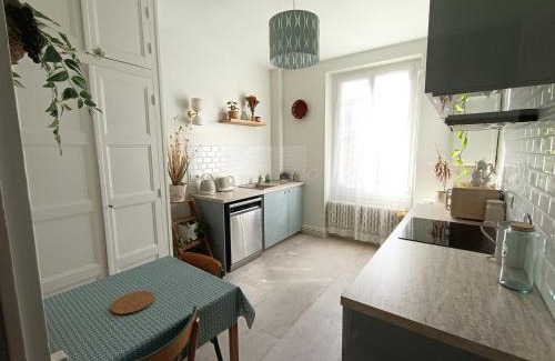 Faubourg North Apartment | Le Fifties