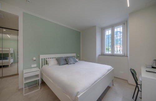 Olginate House | Le finestre sul Lago - Lake Como Front - Free Parking and AC