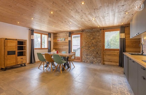Bessans House | LE Flocon RDC - Bessans