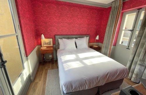 Rueil-Malmaison Hotel | LE FRUIT DEFENDU