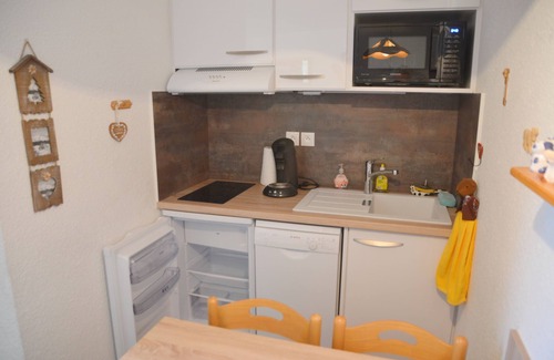 Reberty Apartment | Le Génépi, cozy apartment for 4 people, renovated 2018