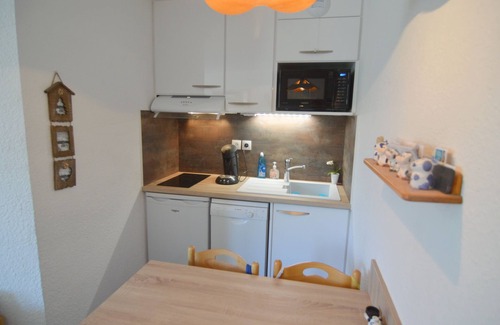 Reberty Apartment | Le Génépi, cozy apartment for 4 people, renovated 2018