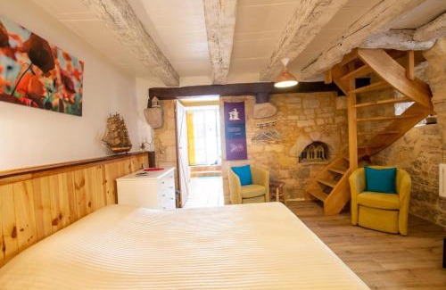 Saint-Pompont House | Le gentil coquelicot