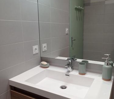 Libourne Apartment | Le Girond'Inn