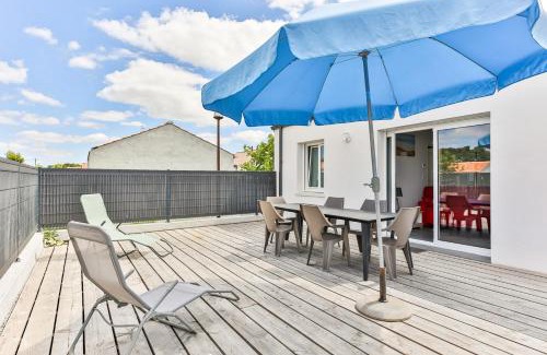 Beauvoir-sur-Mer House | Le Gois - Parking - Marais salants