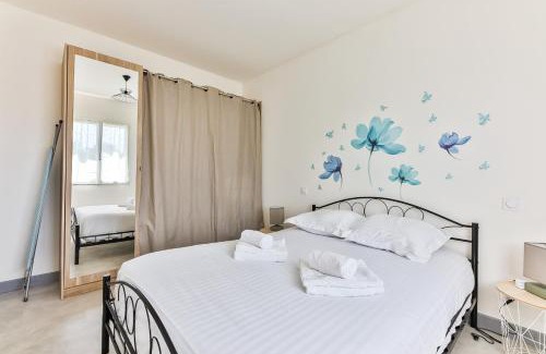 Beauvoir-sur-Mer House | Le Gois - Parking - Marais salants