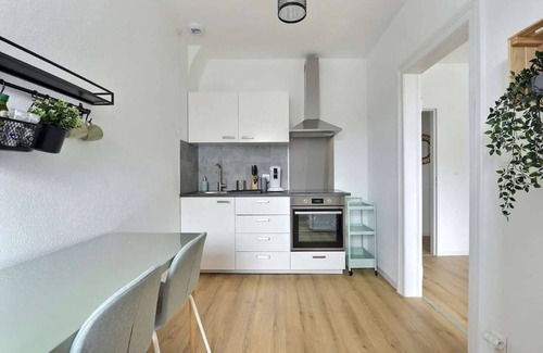 Mulhouse Apartment | Le Hêtre, Brightness and comfort, center