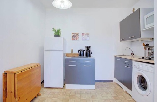Saint-Cyprien Plage Apartment | Le Hameau du Rivage by Interhome