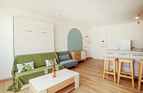 Hyeres City Centre Apartment | Le Hyérois Studio