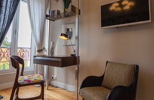 Triel-sur-Seine Bed & Breakfast | Le Jardin des Toiles