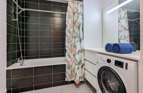 Bezons Apartment | Le Jardin du Tramway, 30 min de Paris