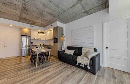 Saint-Roch Apartment | Le Jules-Rooftop Pool