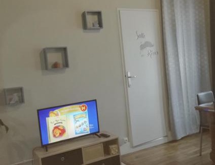 Old Town Apartment | LE KLEBER au choix VUE SUR PARC ou RUE simplicité d'accès, charme et confort garantis