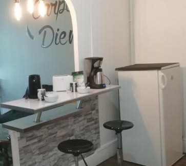 Old Town Apartment | LE KLEBER au choix VUE SUR PARC ou RUE simplicité d'accès, charme et confort garantis