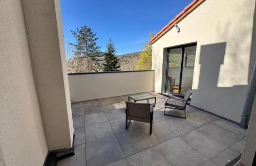 Douelle House | Le Koutoucou
