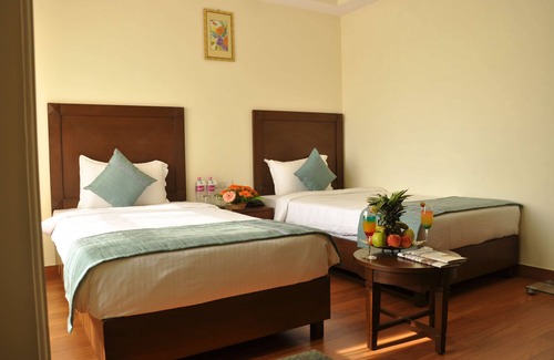 Ranchi Hotel | Le Lac Sarovar Portico Ranchi