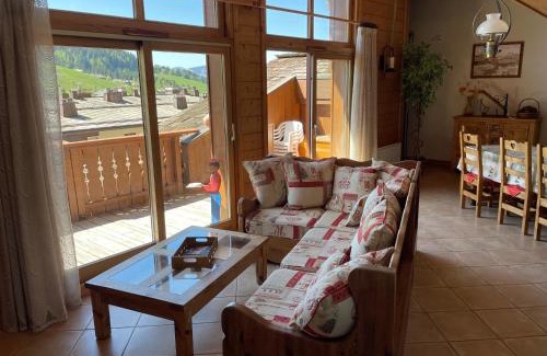 Le Chinaillon Apartment | Le Lessy M4