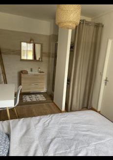 Anatole France Danton Apartment | Le LH CENTRE VILLE
